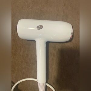 T3 Featherweight Stylemax White Hair Dryer